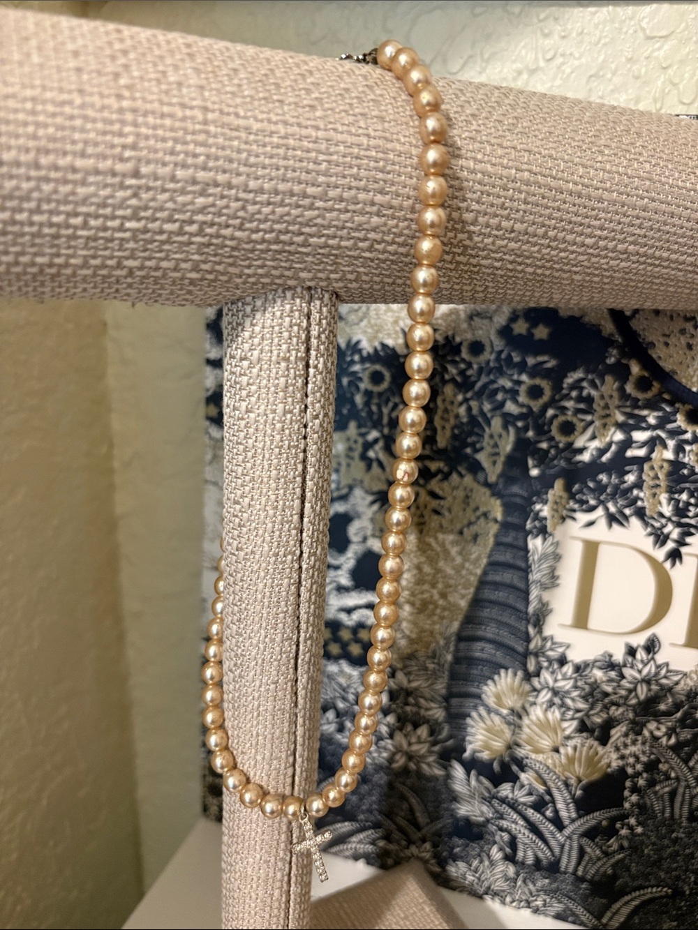 vintage pearl necklace with cross